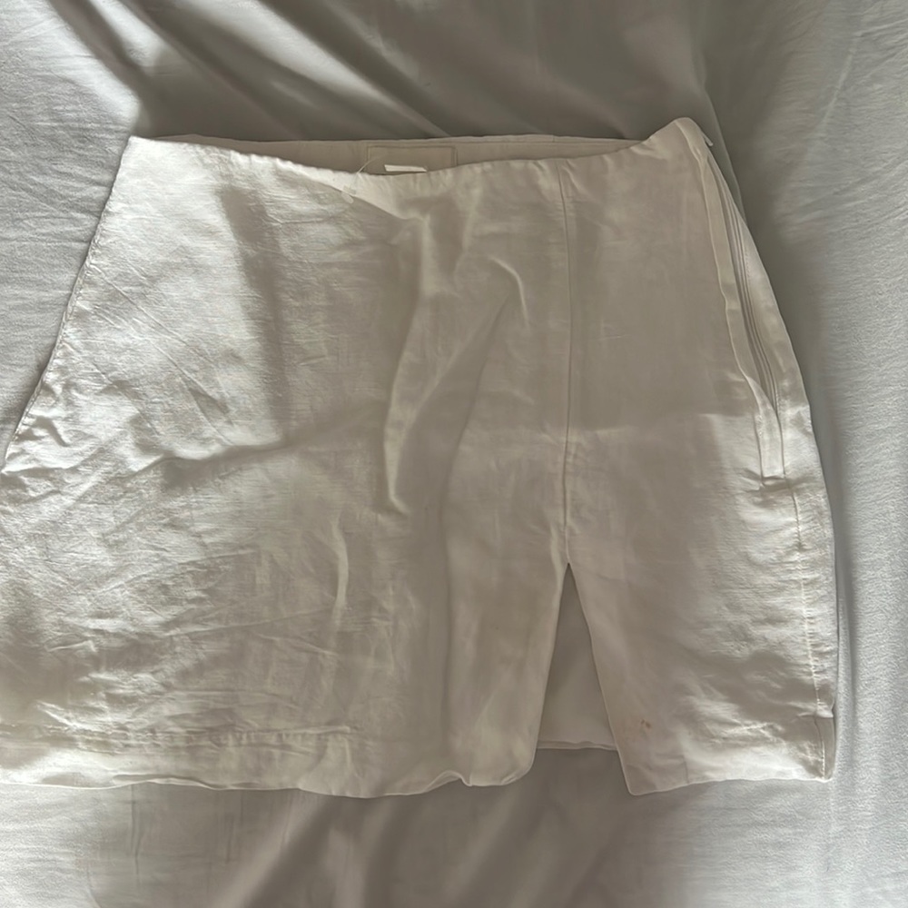 White mini skirt